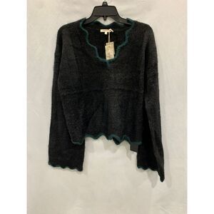 Mystree Scallop Edge Fuzzy Sweater Black